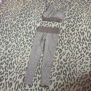Leopard Print Sports Bra and Leggings Set